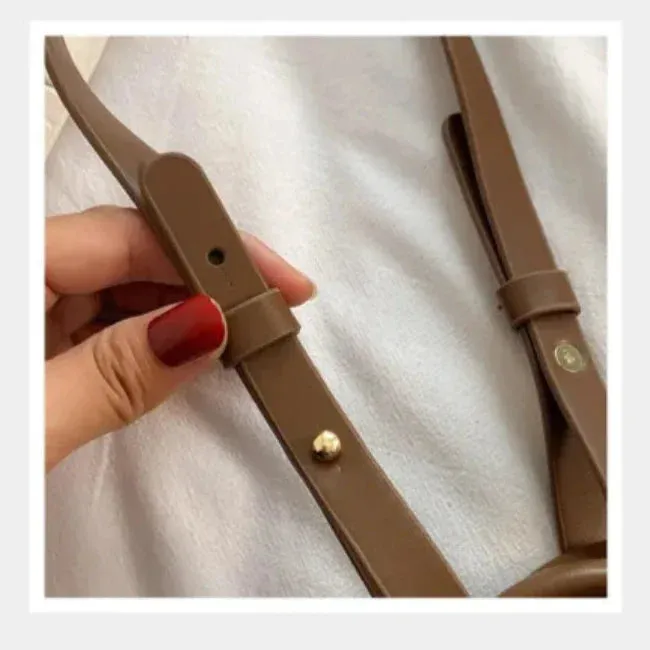 Alexia | Trendy Mini Crossbody Saddle Bag – Stylish & Functional