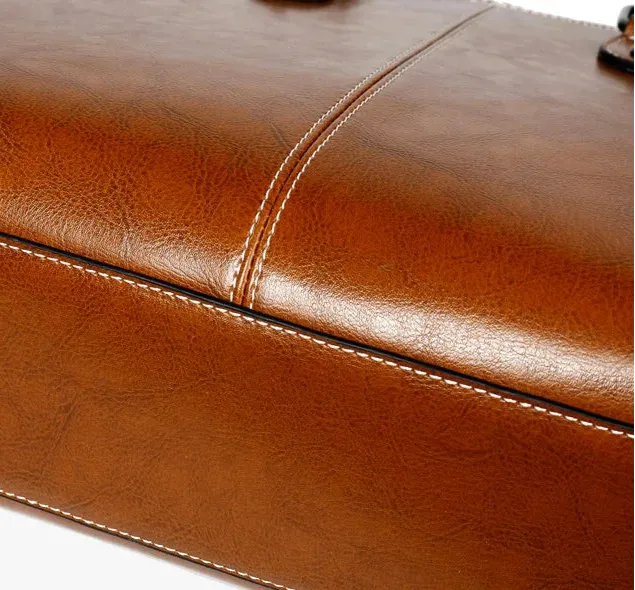 Aspen Messenger Bag