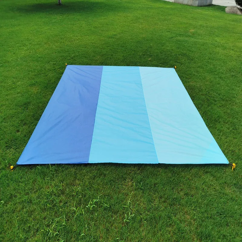 Blue Waterproof Picnic Mat: Sandproof Comfort for Your Outdoor Adventures