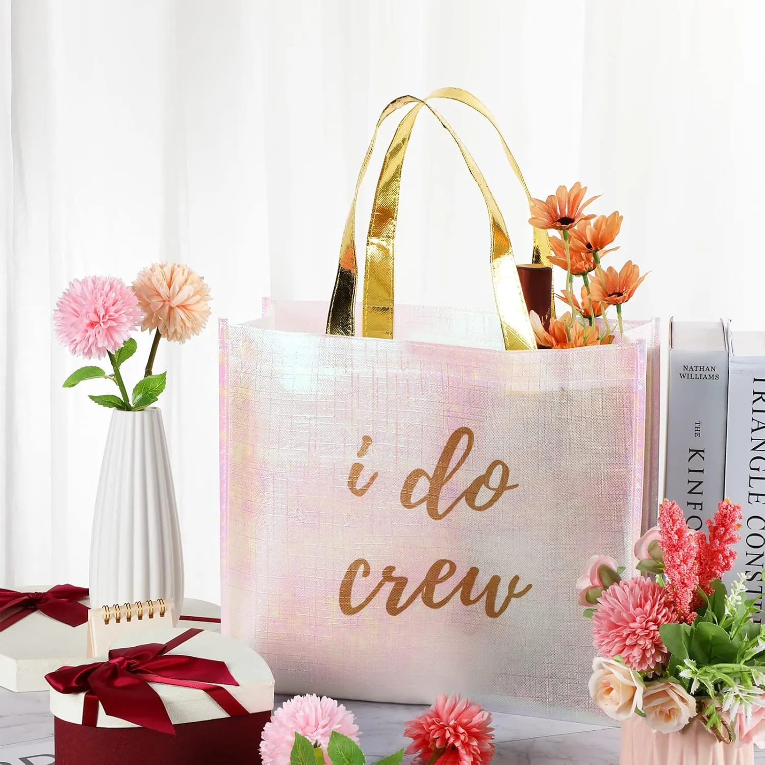CHENGU 8 Pieces Bridesmaid Gift Bags I Do Crew Bachelorette Bags Bridesmaid Gifts for Wedding Day Bachelorette Party Bridal Party Favor Team Bride Bridal Shower(White)