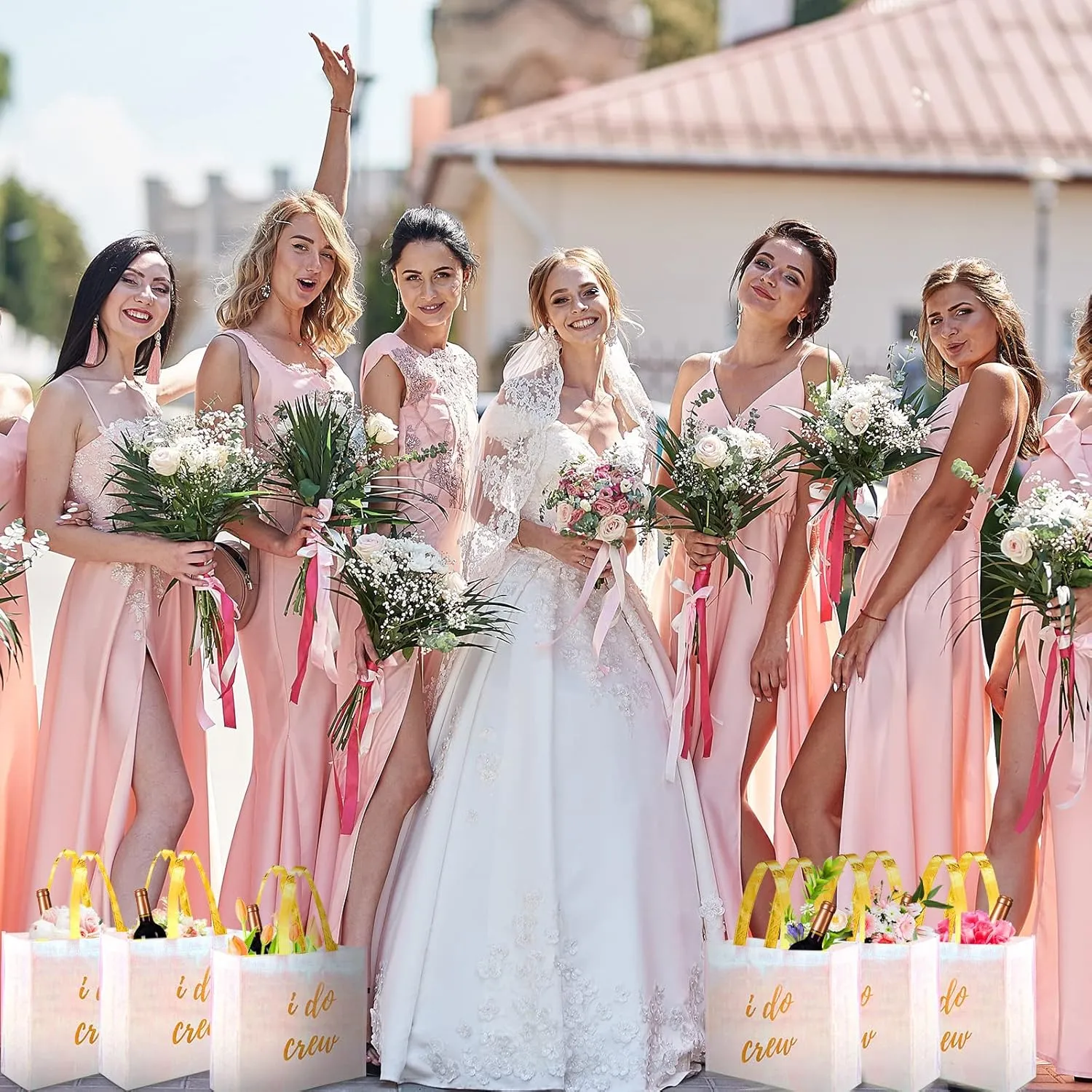 CHENGU 8 Pieces Bridesmaid Gift Bags I Do Crew Bachelorette Bags Bridesmaid Gifts for Wedding Day Bachelorette Party Bridal Party Favor Team Bride Bridal Shower(White)