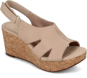 Clarks Women's Annadel Bari Platform
