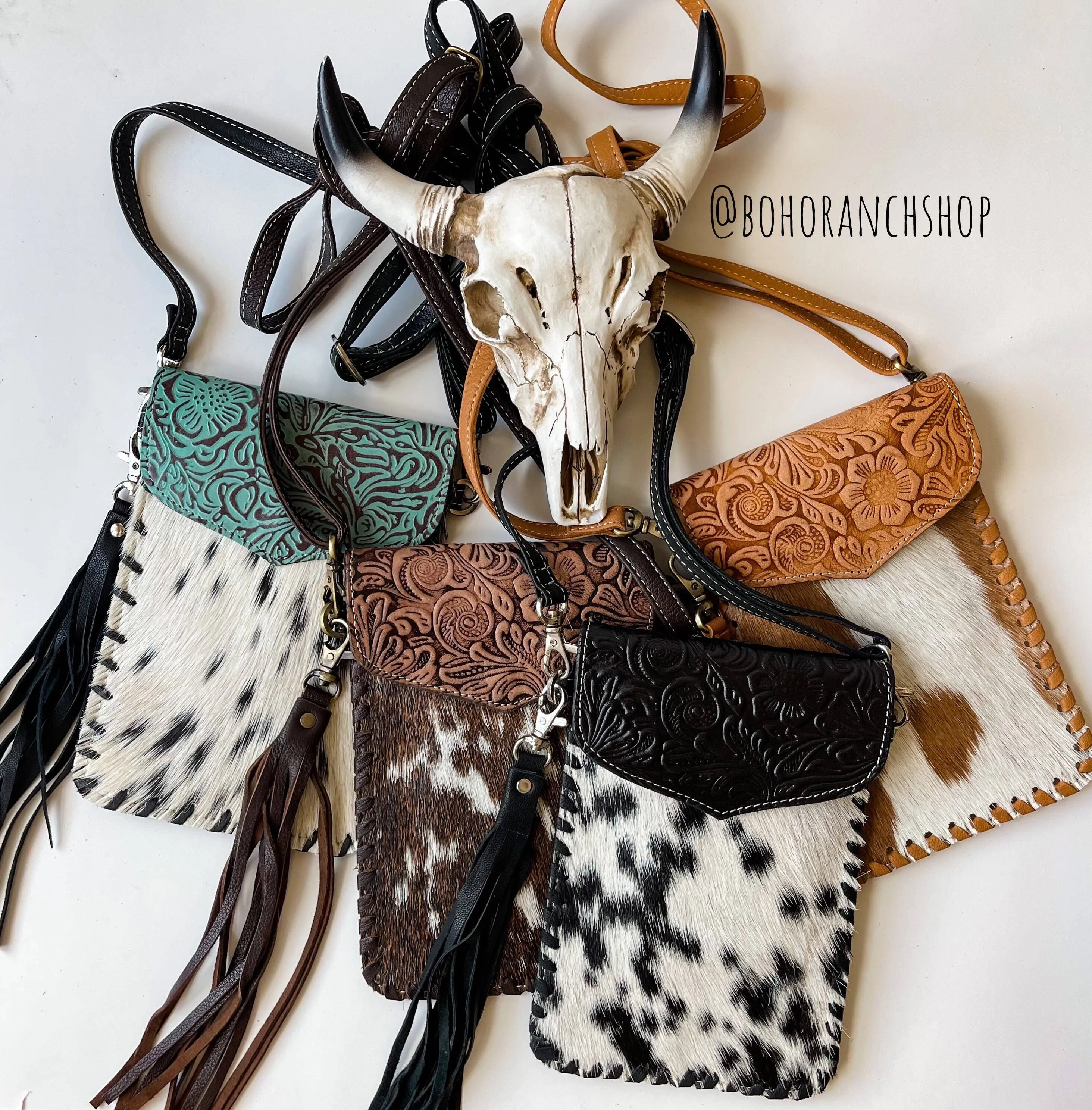 Crossbody Western Tooled Leather Phone Mobile Purse Boho Ranch Shop (Black)