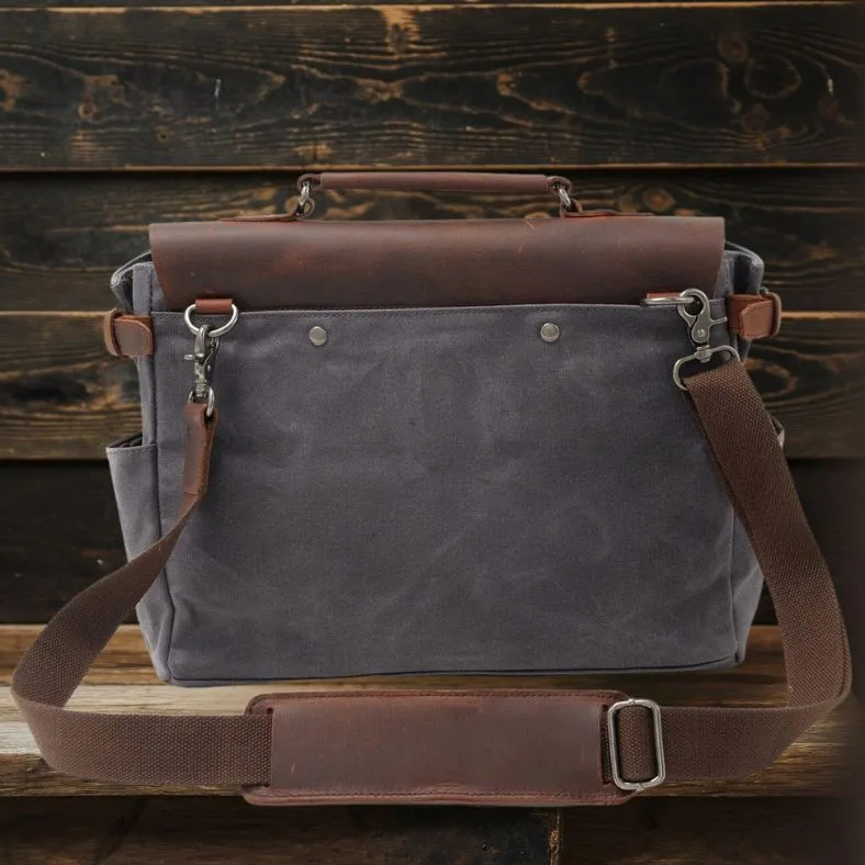 Efficient operation Canvas Crossbody PETERSBURG On-budget Messenger Bag |