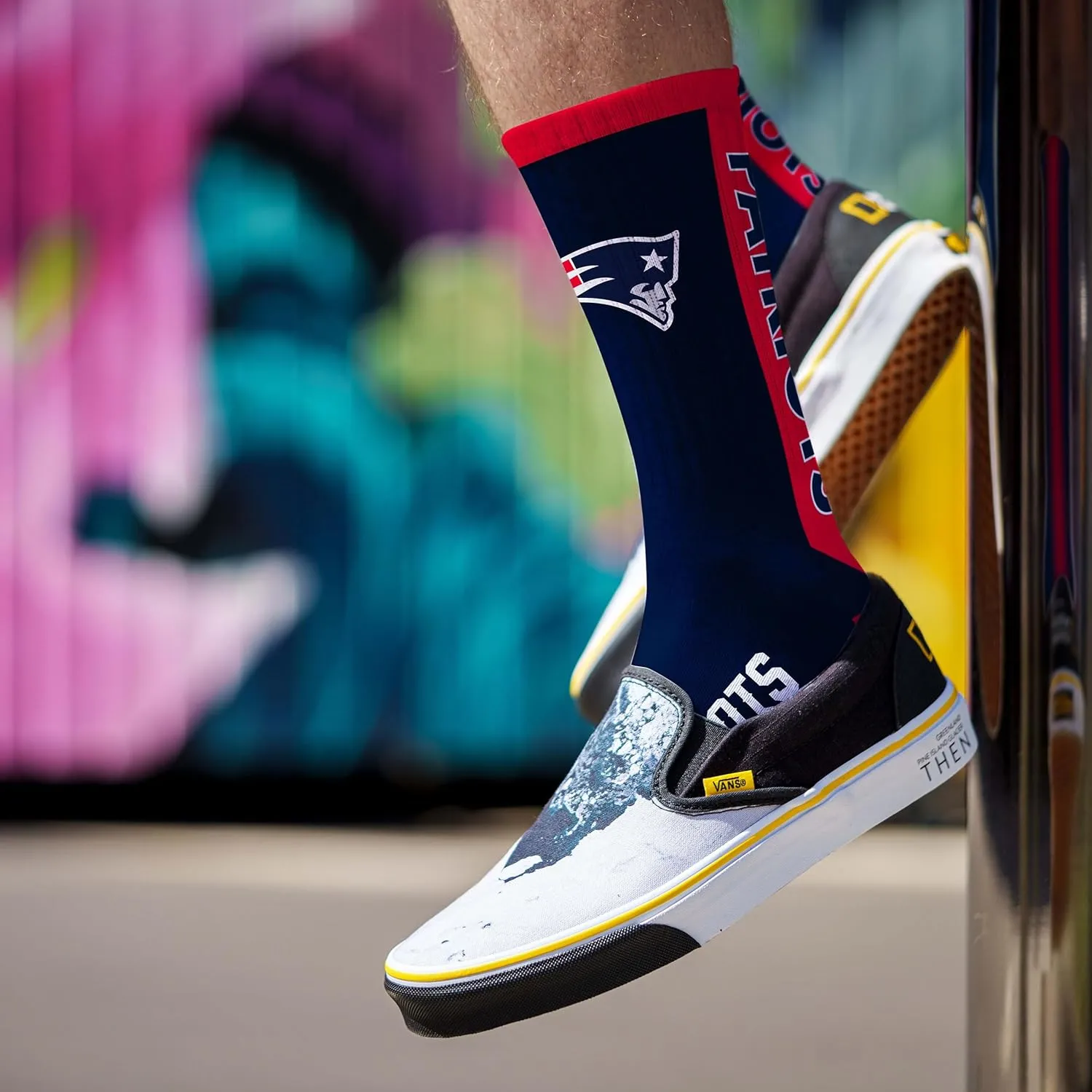 For Bare Feet MVP Crew Sock NFL Large