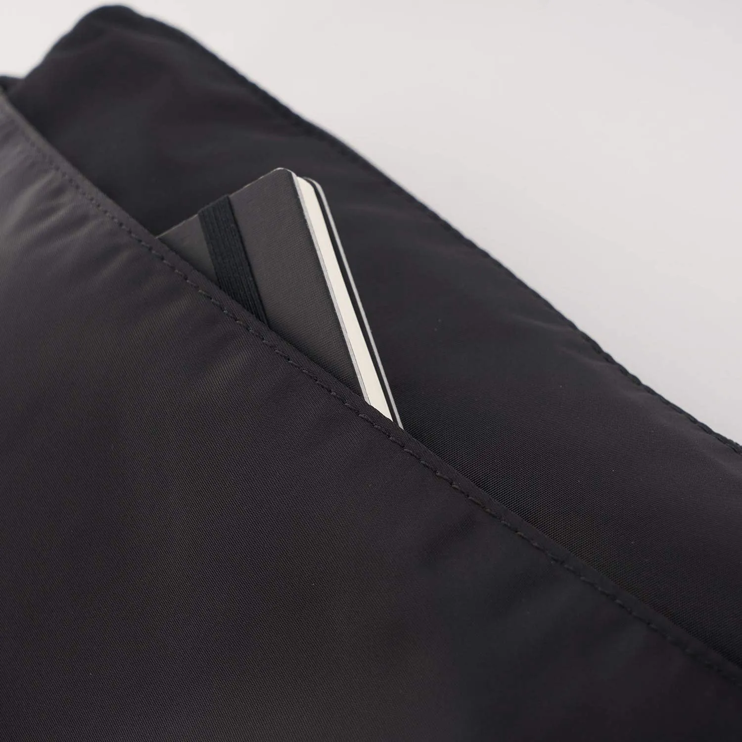 Hedgren Eye M, Shoulder Bag, Tablet Pocket, RFID Blocking, Brown