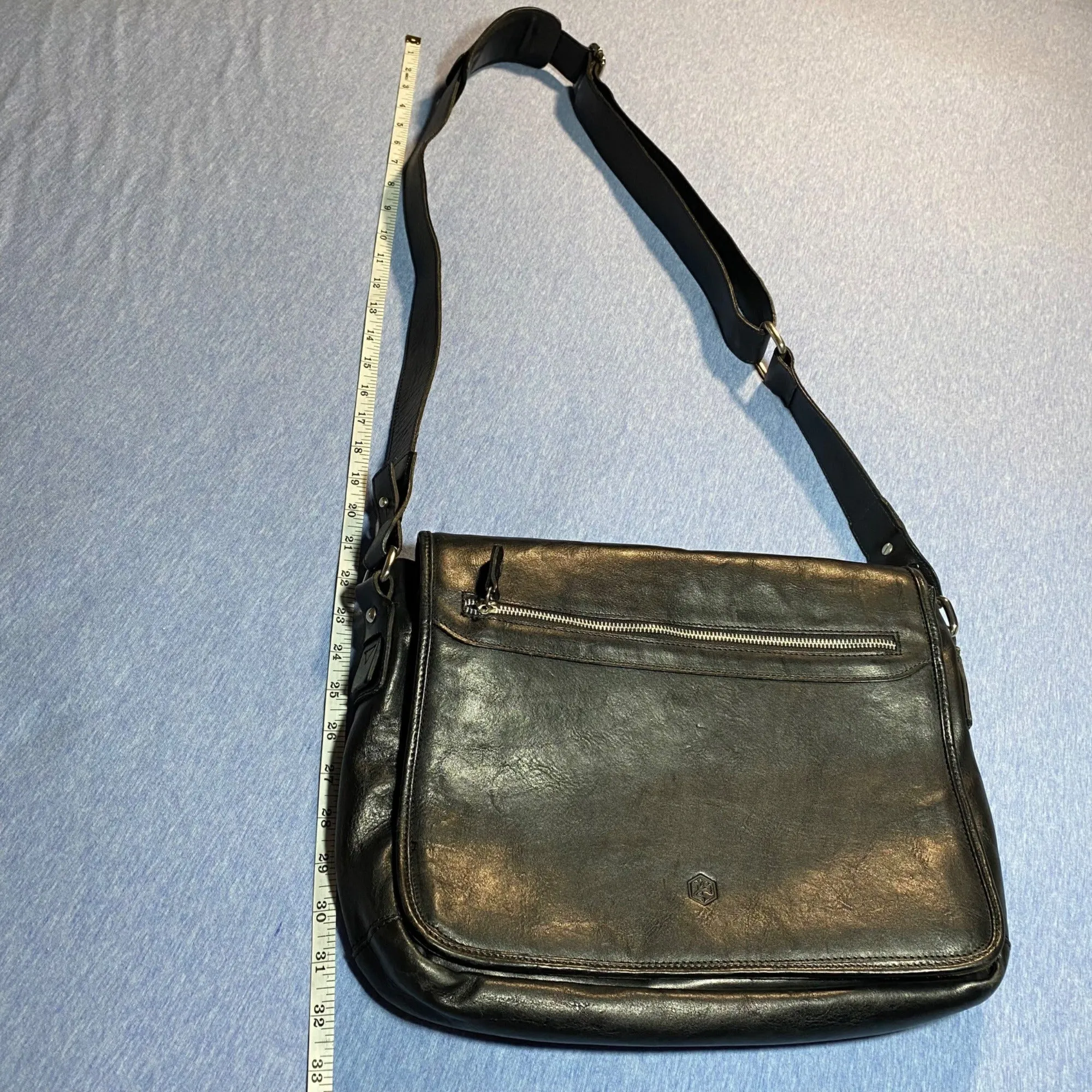 In Pell Genuine Leather 13" Messenger Bag with Adjustable Strap