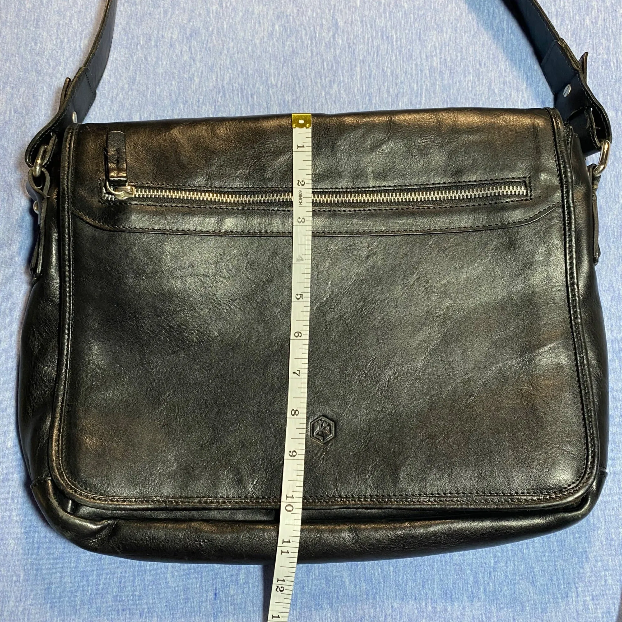 In Pell Genuine Leather 13" Messenger Bag with Adjustable Strap