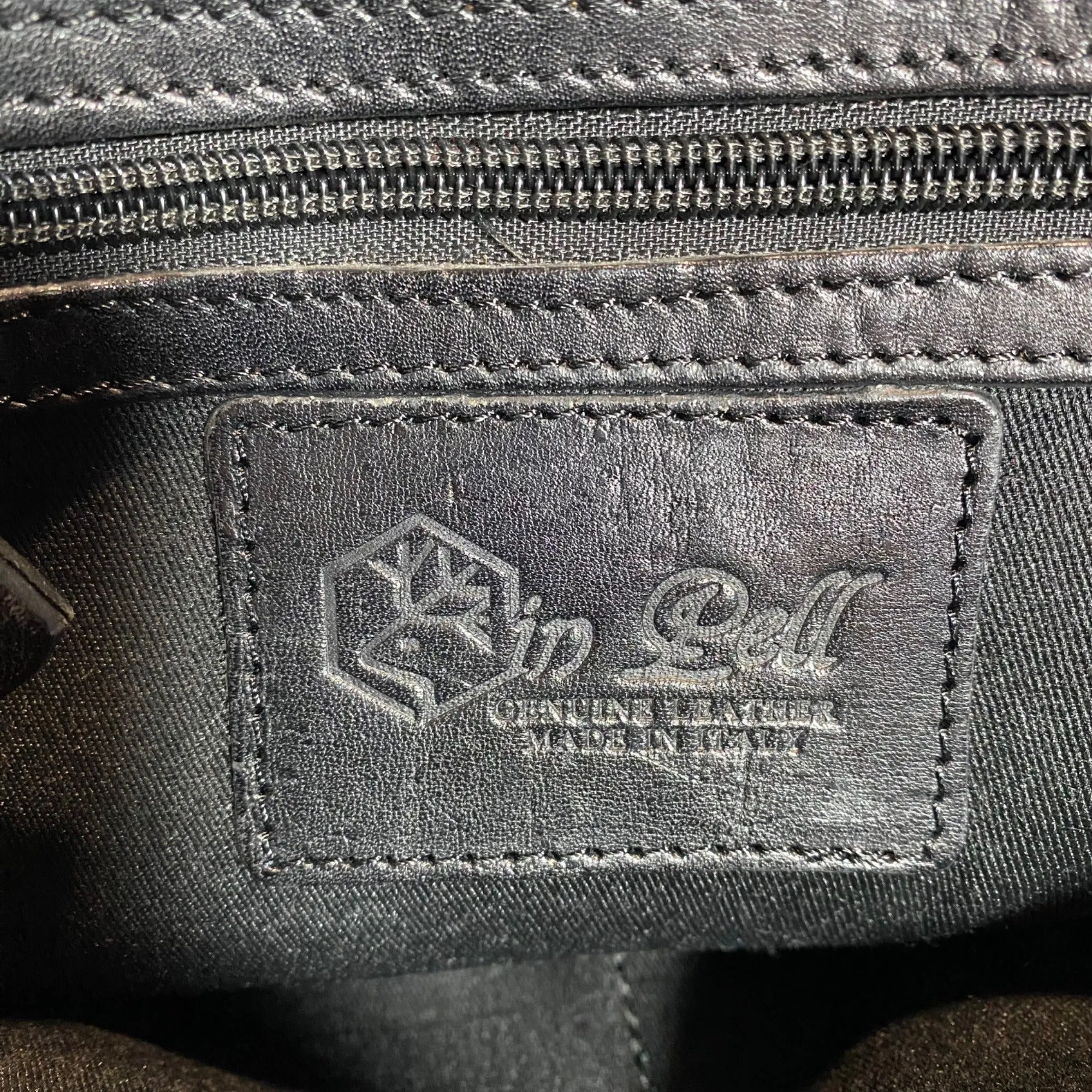 In Pell Genuine Leather 13" Messenger Bag with Adjustable Strap