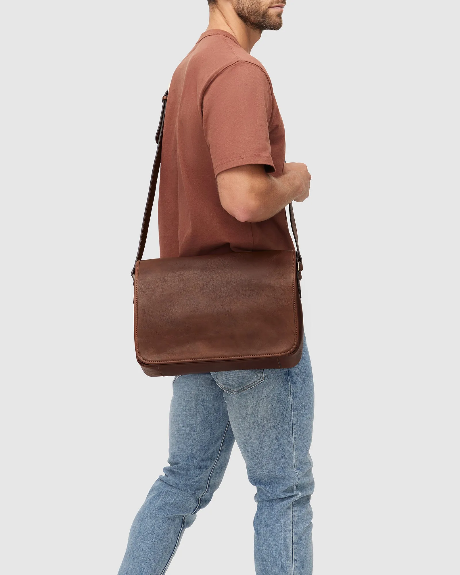 Julius Matt Brown Leather Messenger Single Compartment