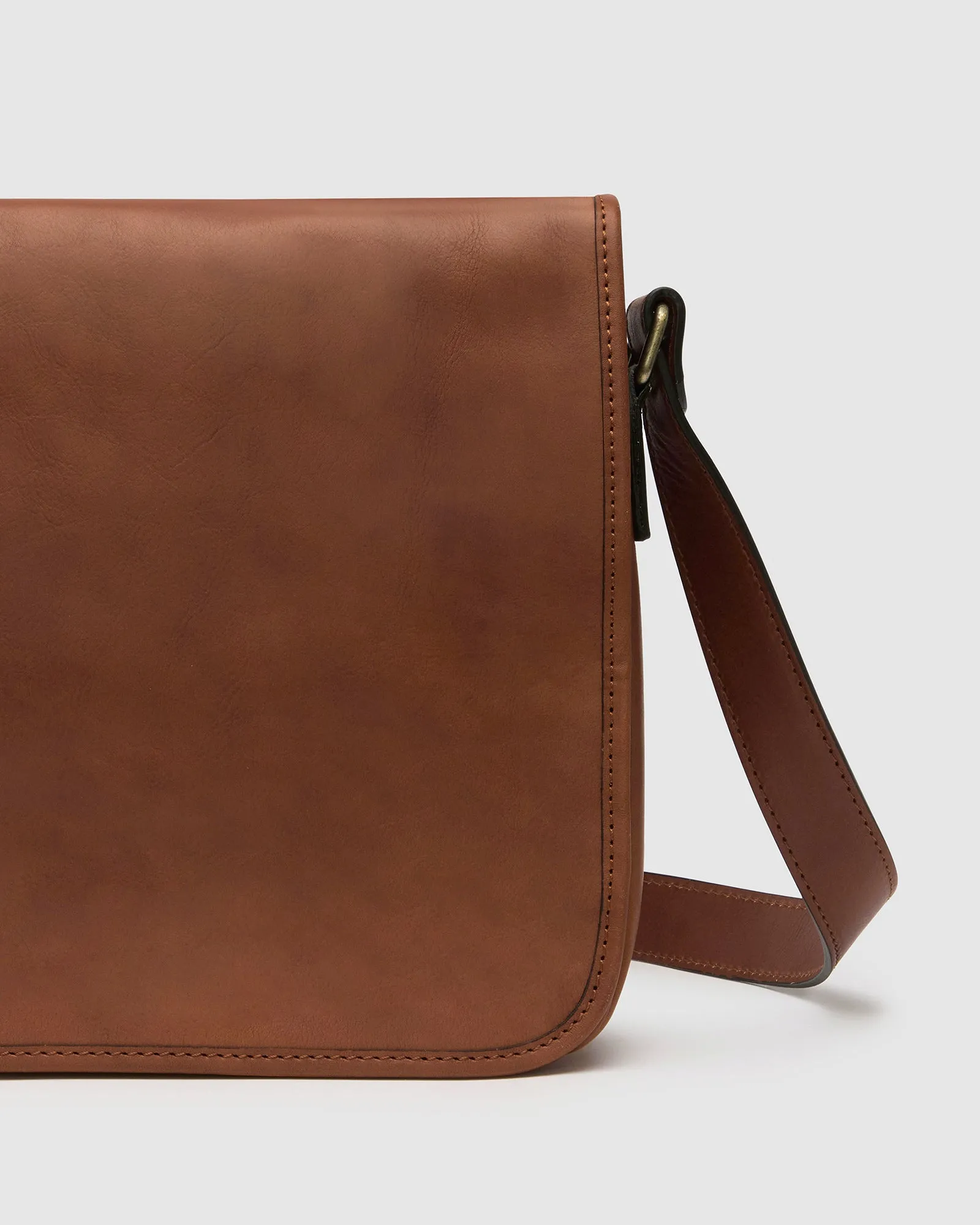 Julius Matt Brown Leather Messenger Single Compartment