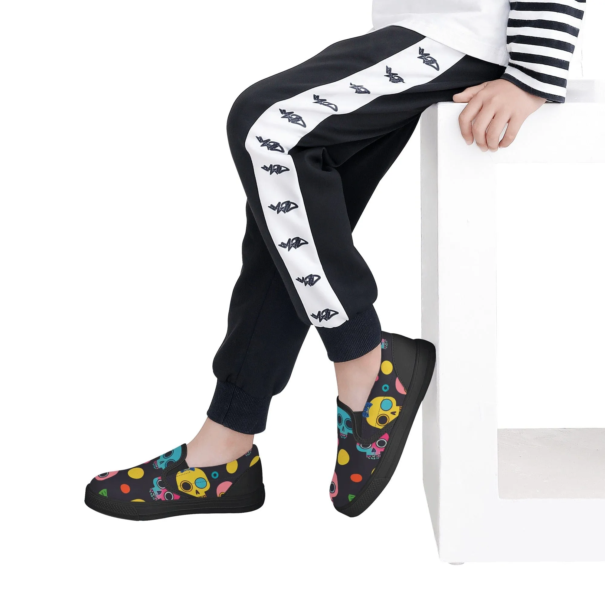 Kid's Colorful Skulls Slip On Shoes