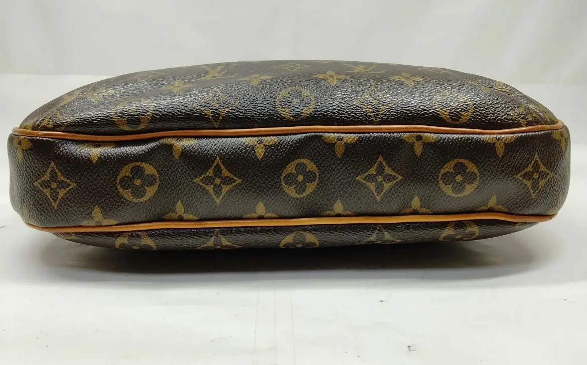 Louis Vuitton monogram Odeon mm messenger bag