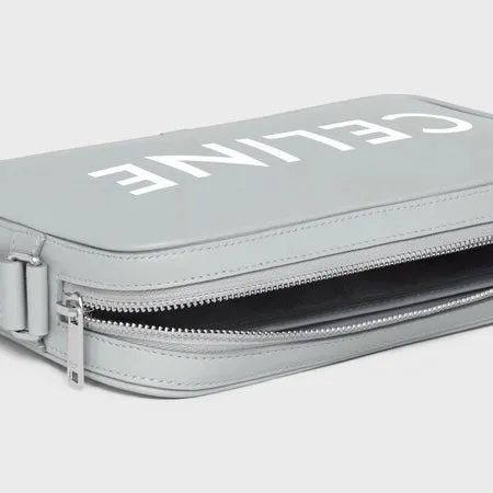 MEDIUM MESSENGER BAG