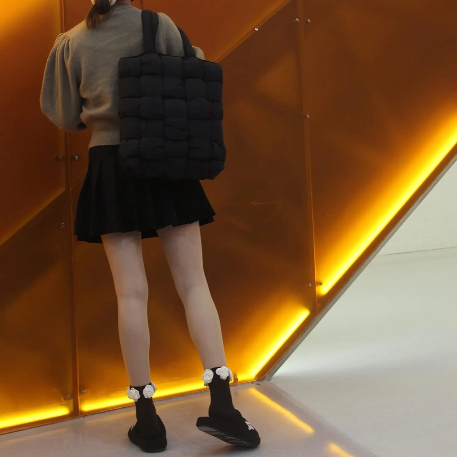 NAARIIAN Shoulder bags for women, Light-weight small puffer purses waterproof, hand-woven puffy bag crossbody handbag