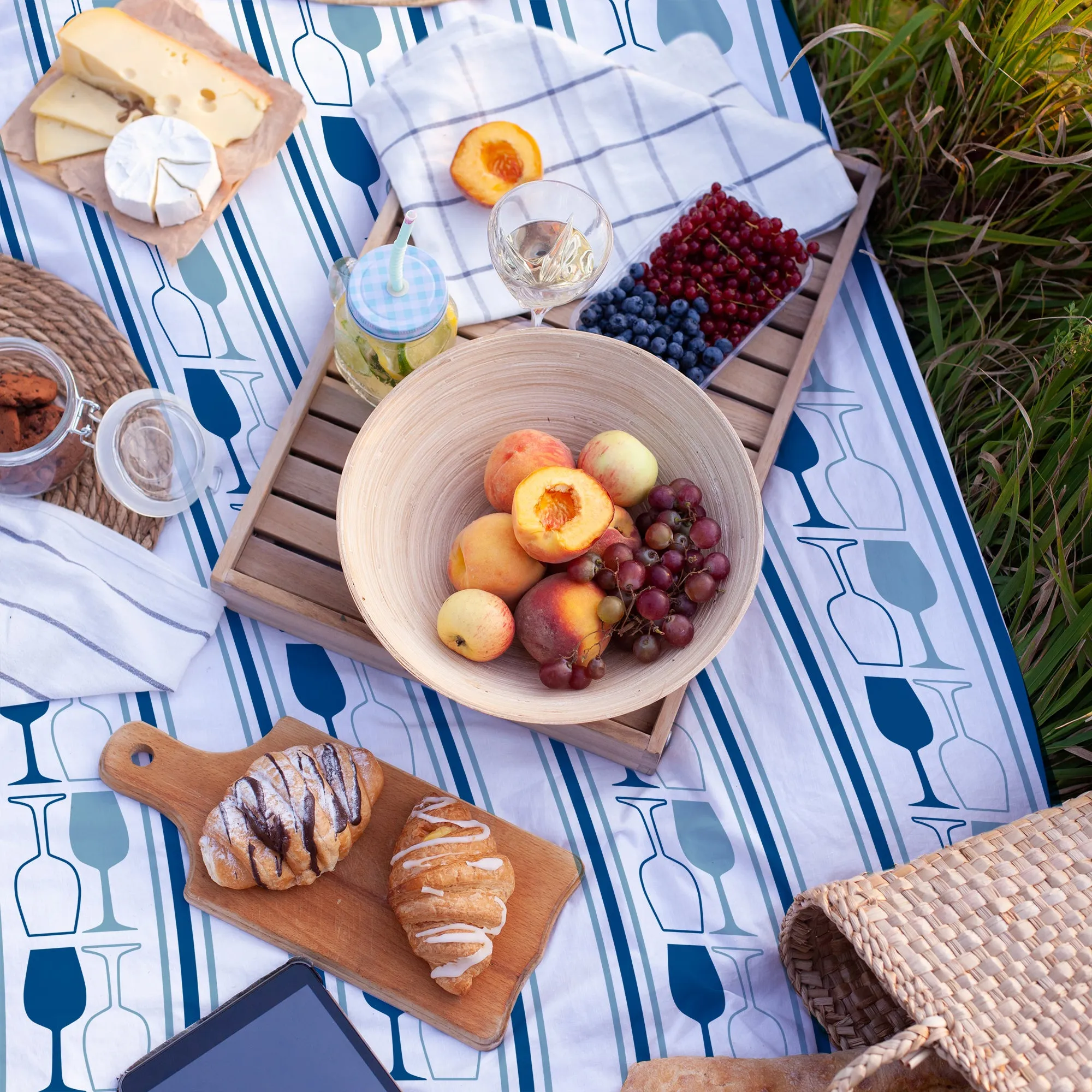 Picnic Blanket Tote