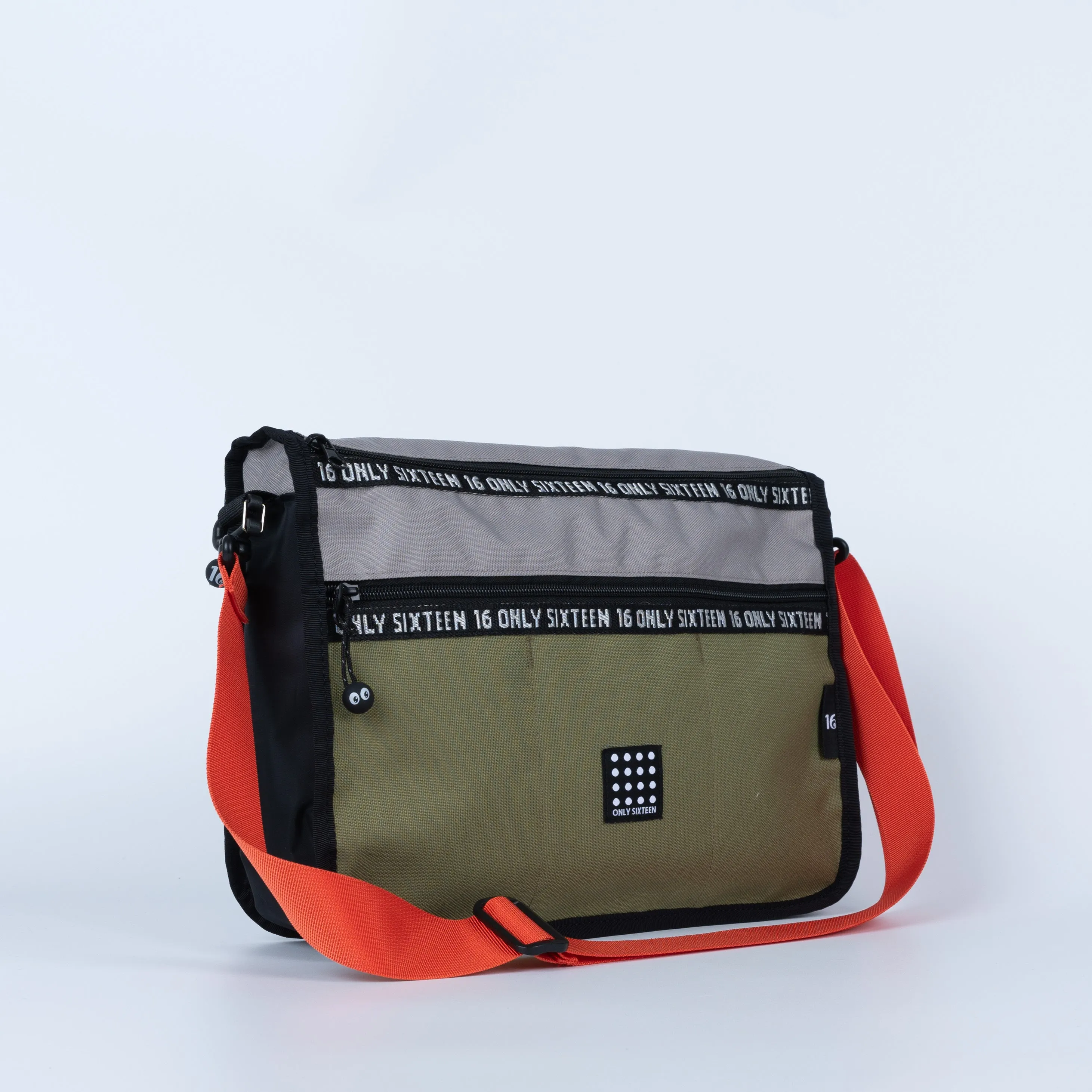 [Pre-order]  Urban Cube