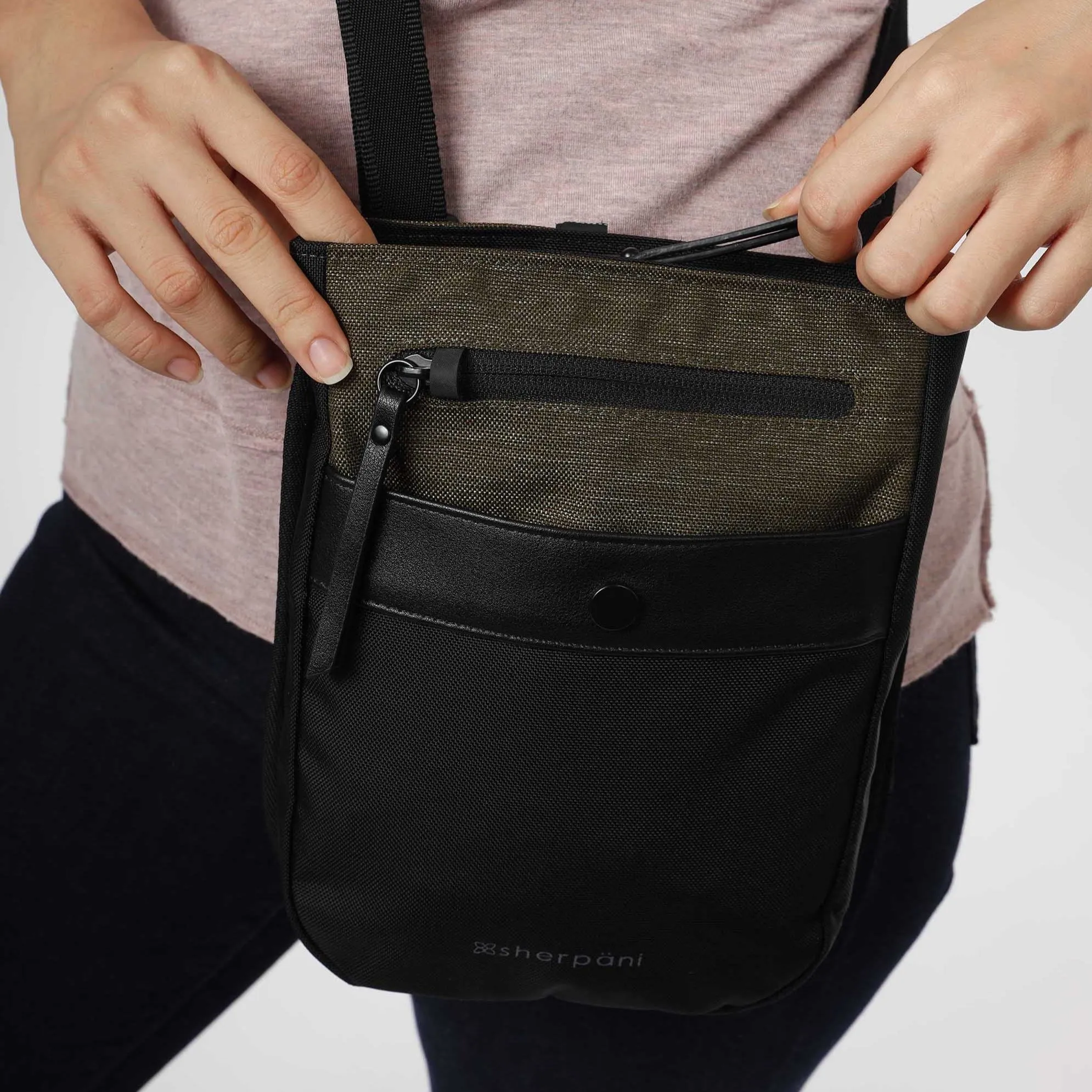 Sherpani Prima AT Travel Crossbody loden