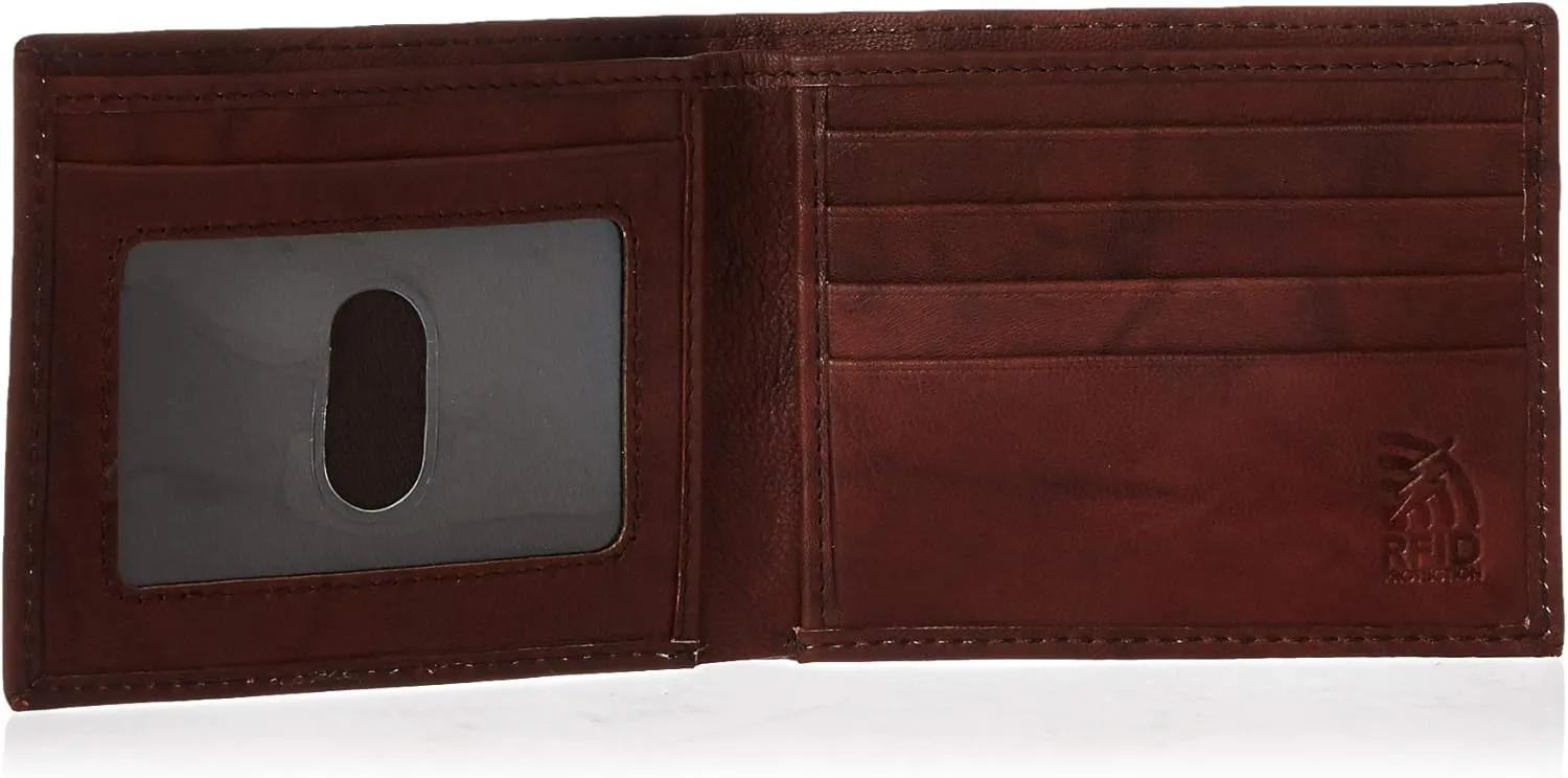 Steve Madden Mens RFID Leather Wallet Gift Set with Key Fob