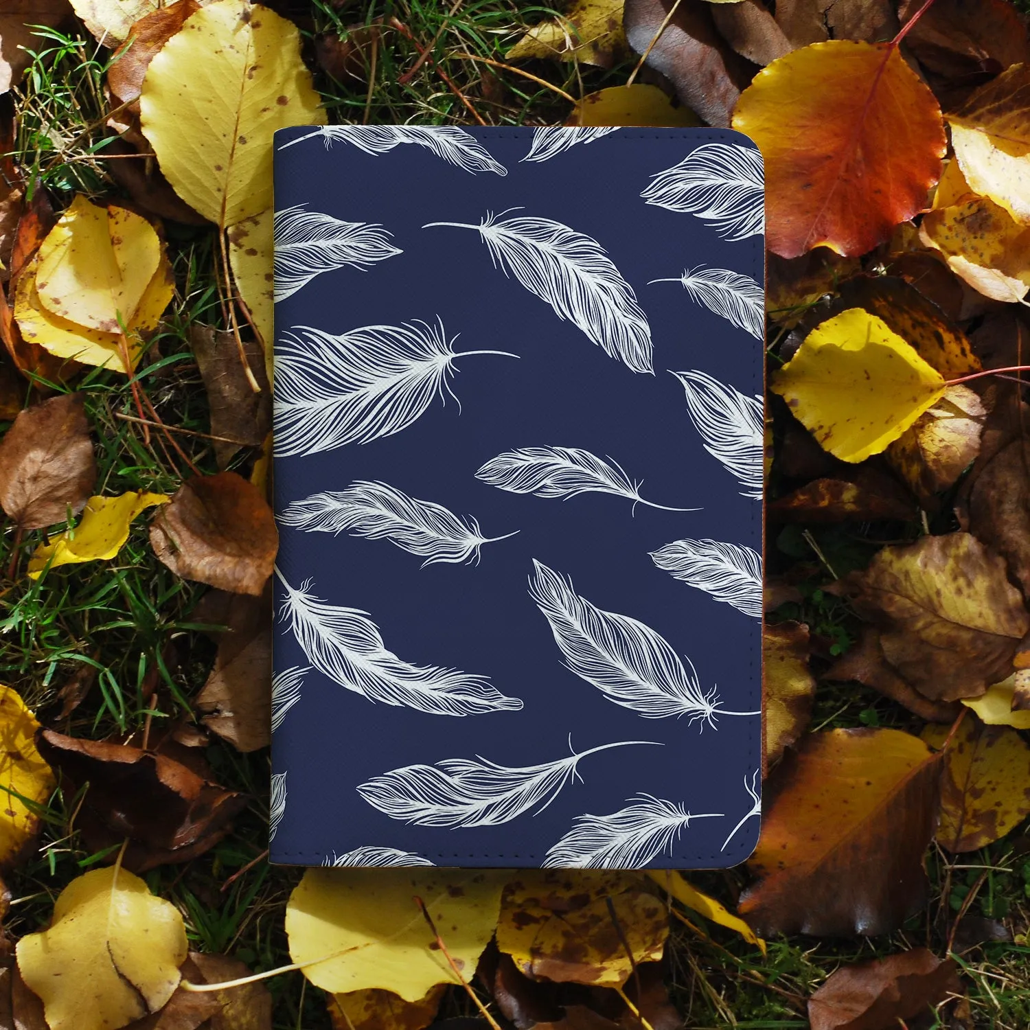 Travel Wallet - Feather