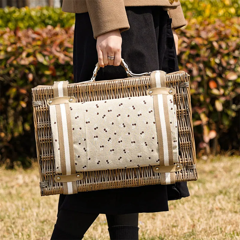 Willow Picnic Basket Set for 4 Persons