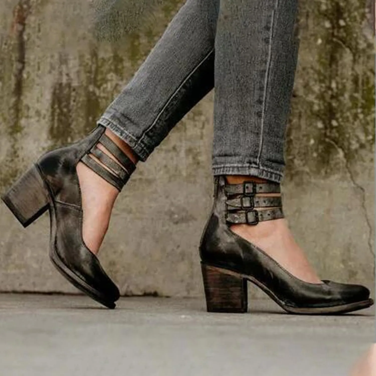 Women’s Mary Jane Pumps, Leather Ankle Strap Block Heels for Women Vintage Round Toe Chunky Pumps Adjustable Buckle Back Zipper Shoes