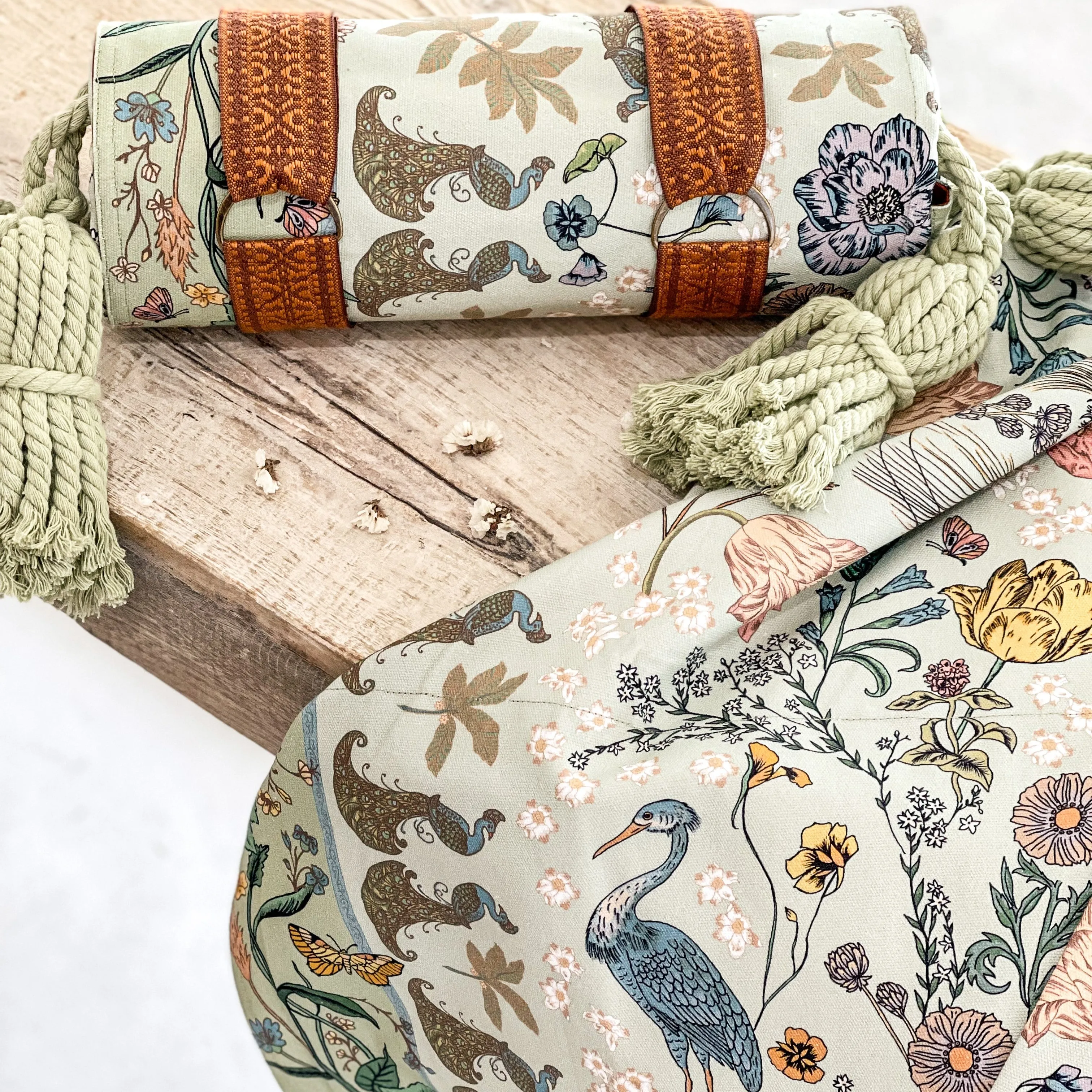 Wonderland Picnic Rug