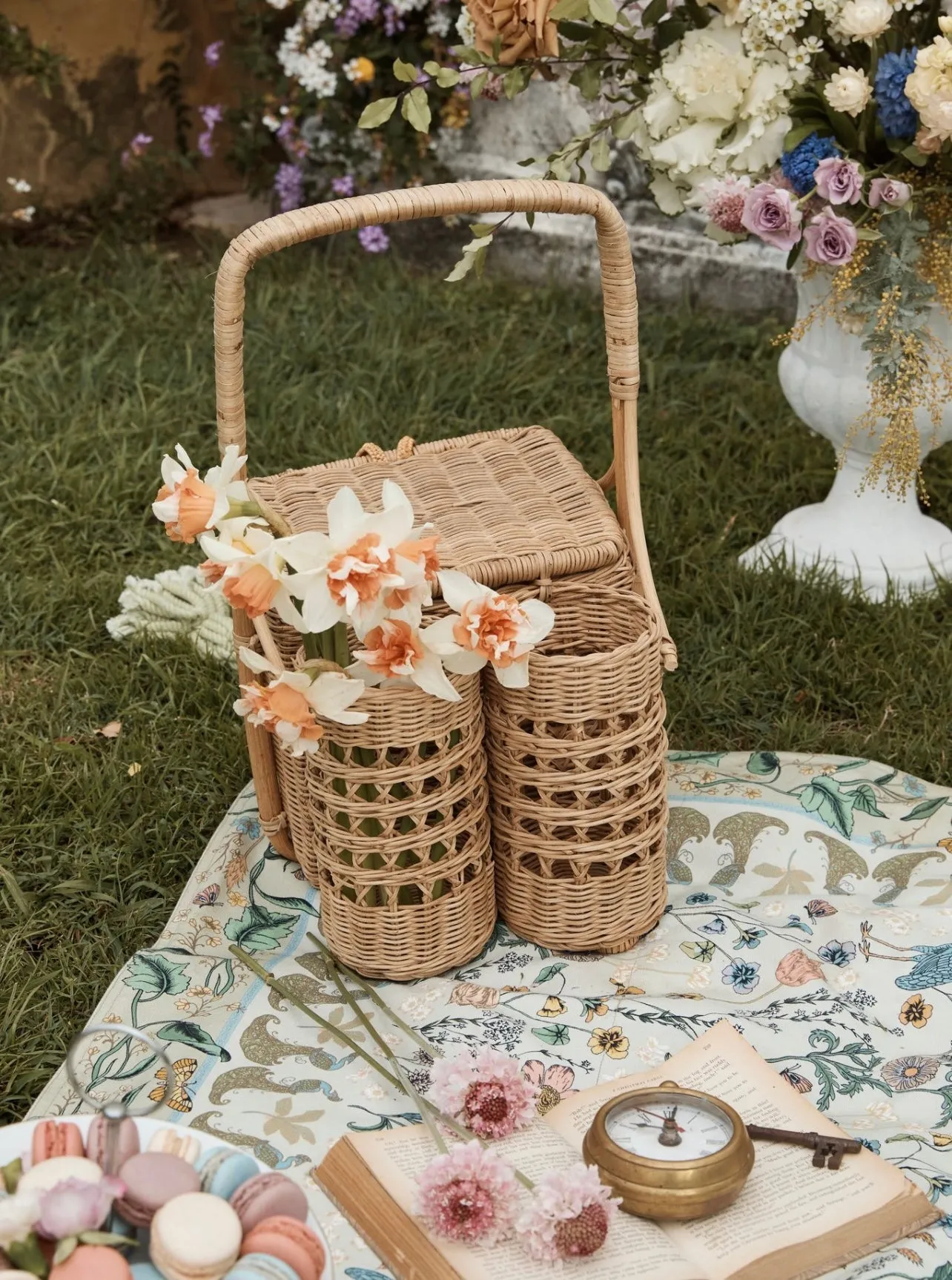 Wonderland Picnic Rug